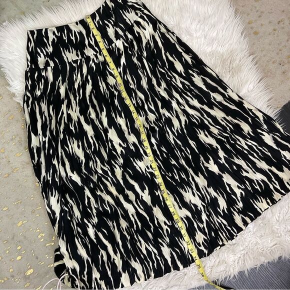 NEW Norma Walters Vintage 80’s Black Cream Silk Top & Midi Skirt Set 10 - Picture 17 of 17
